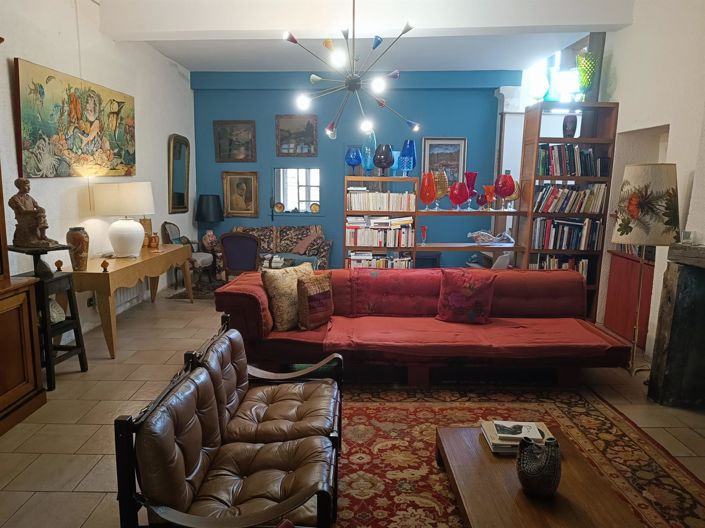 Image No.2-5 Bed House for sale