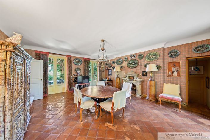 Image No.16-7 Bed House for sale