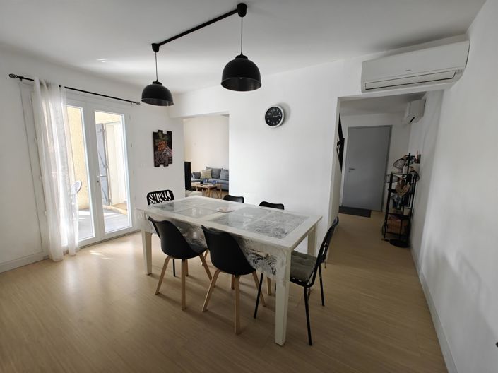 Image No.4-5 Bed House for sale