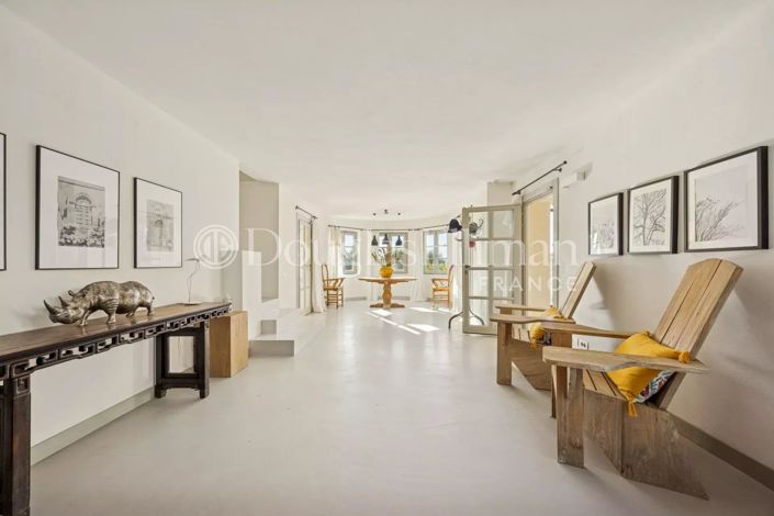 Image No.14-5 Bed House for sale