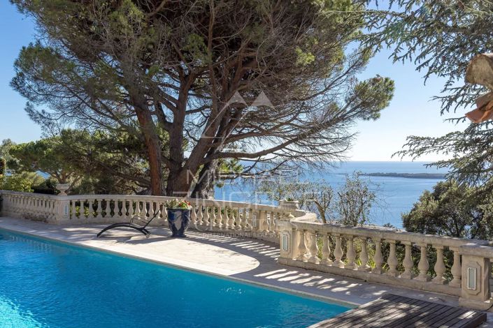 Image No.9-5 Bed House for sale