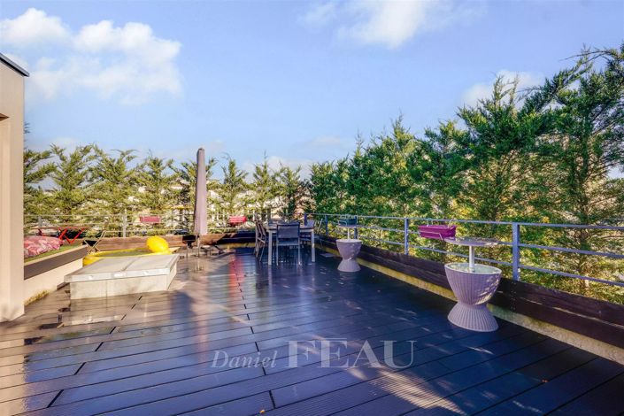 Image No.11-3 Bed Apartment for sale