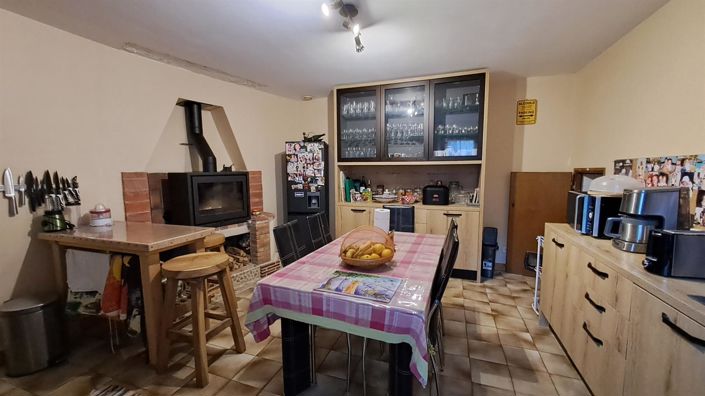 Image No.9-2 Bed House for sale