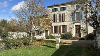 1 - Authon-Ébéon, House