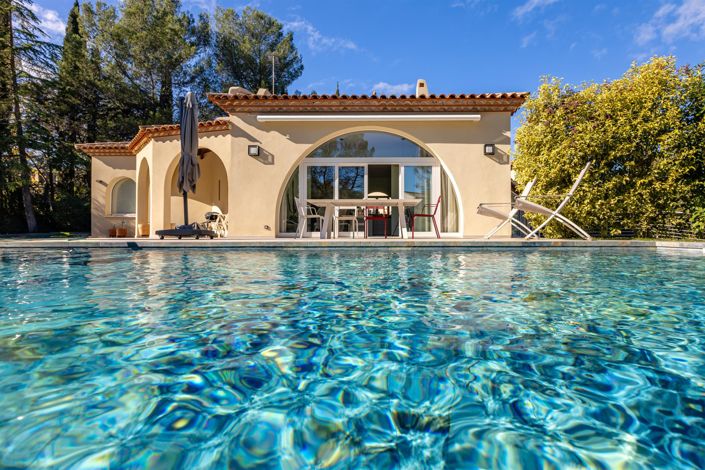 Image No.3-4 Bed House for sale