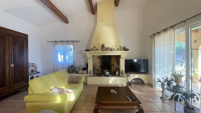 Image No.9-3 Bed House for sale