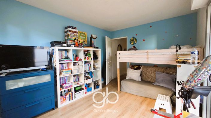 Image No.13-2 Bed Apartment for sale