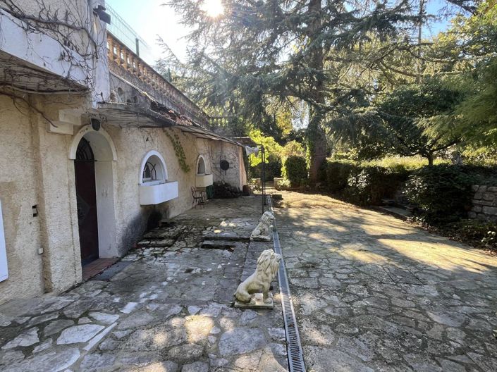 Image No.22-House for sale