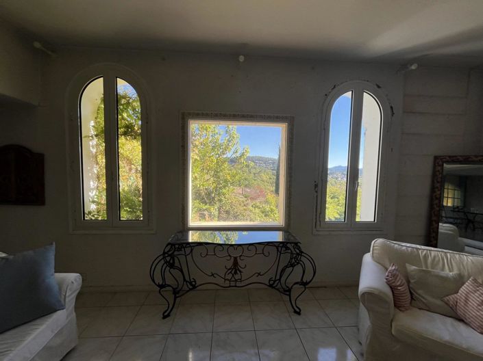 Image No.25-House for sale