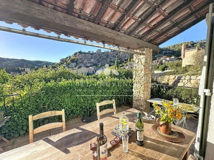 Image No.2-4 Bed House for sale