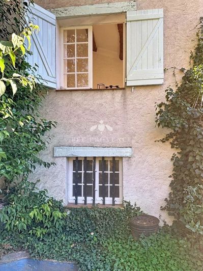 Image No.24-4 Bed House for sale