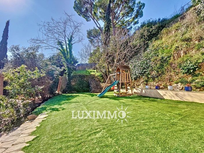 Image No.15-6 Bed House for sale