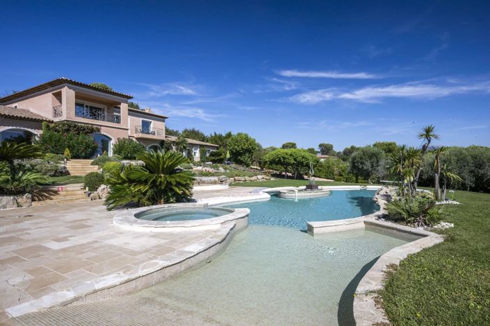 Image No.27-6 Bed House for sale