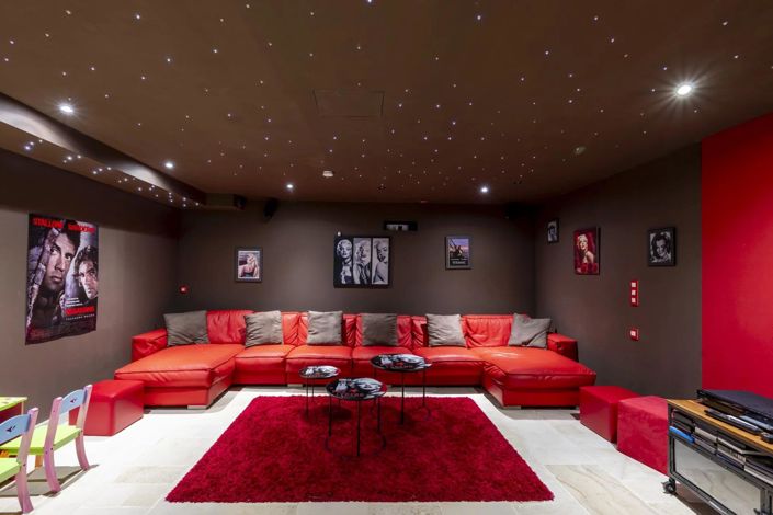 Image No.35-6 Bed House for sale