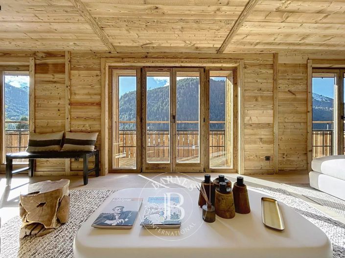 Image No.10-5 Bed House for sale