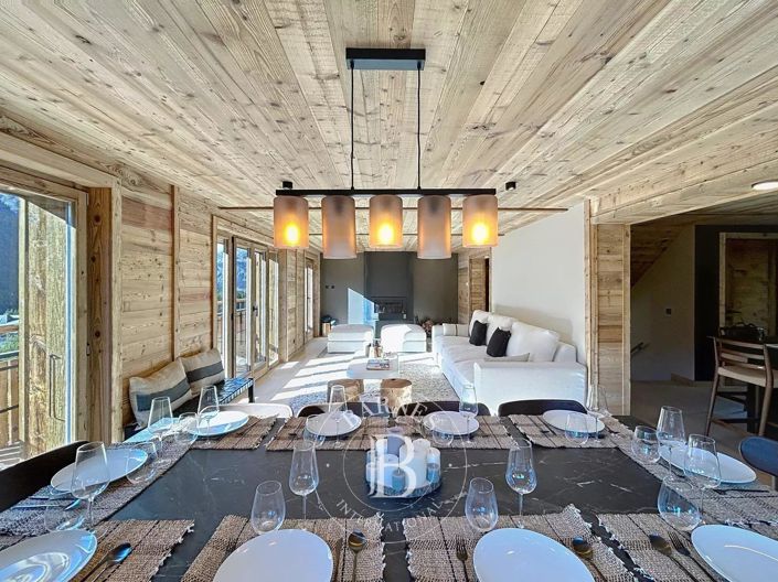 Image No.14-5 Bed House for sale