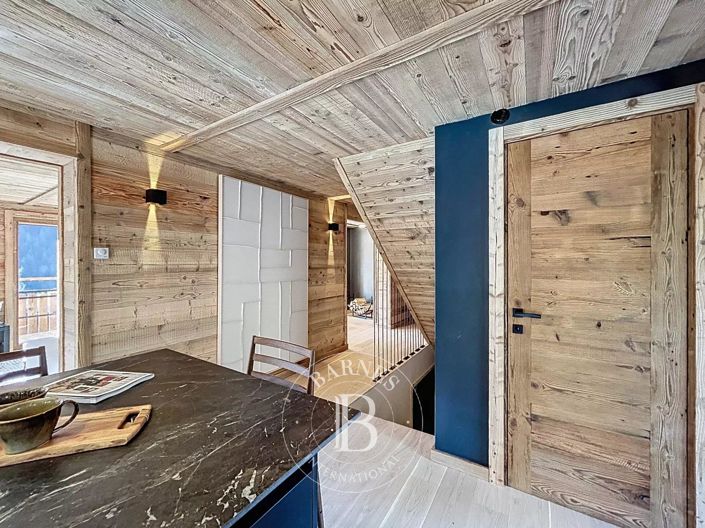 Image No.20-5 Bed House for sale