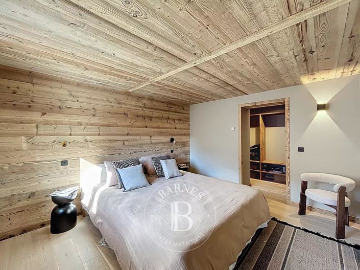 Image No.23-5 Bed House for sale