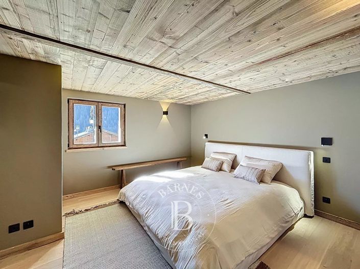 Image No.43-5 Bed House for sale