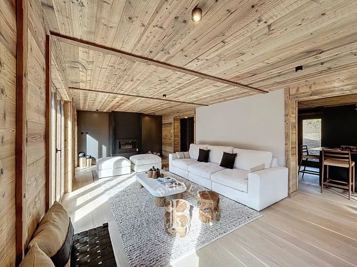 Image No.5-5 Bed House for sale