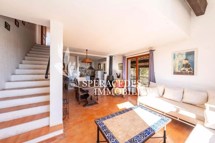 Image No.8-Maison de 2 chambres à vendre à Spéracèdes