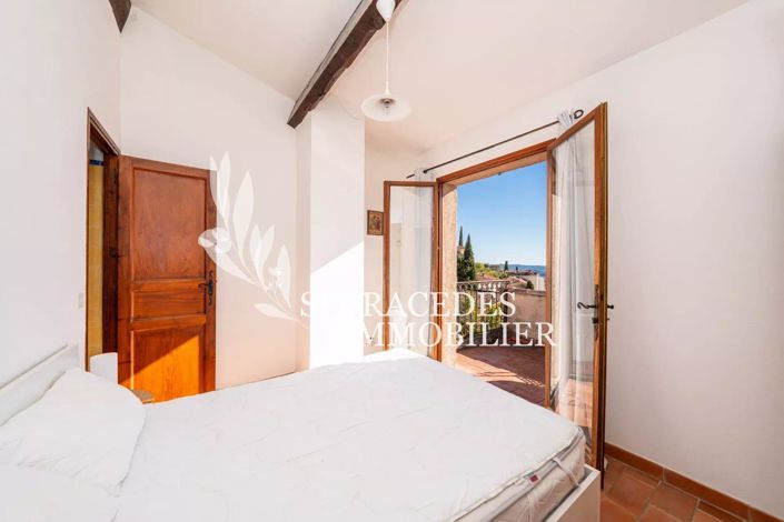 Image No.9-Maison de 2 chambres à vendre à Spéracèdes