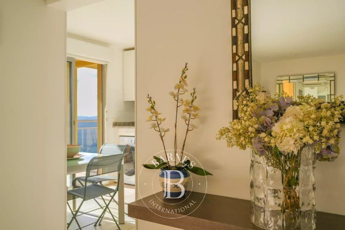 Image No.3-3 Bed Apartment for sale