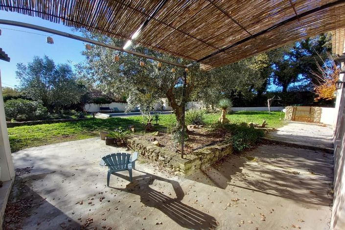 Image No.8-4 Bed House for sale