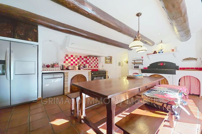 Image No.3-5 Bed House for sale