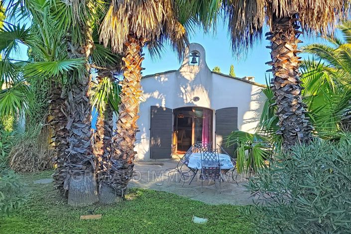 Image No.9-5 Bed House for sale