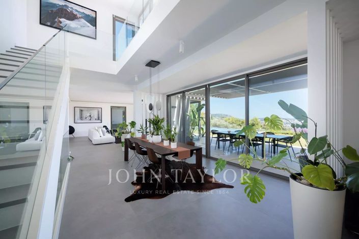 Image No.4-House for sale