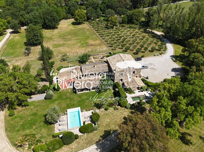 Image No.1-9 Bed House for sale