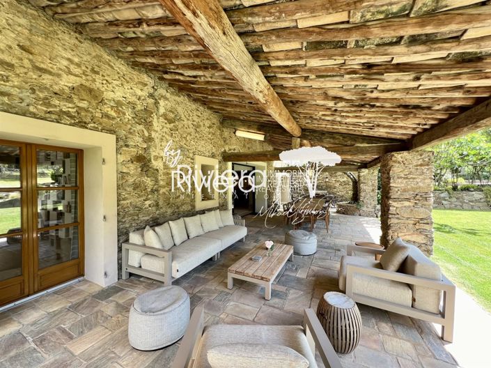 Image No.28-9 Bed House for sale