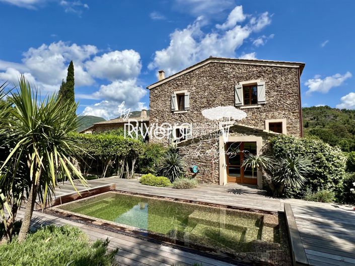 Image No.40-9 Bed House for sale