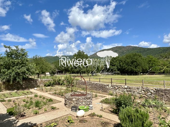 Image No.50-9 Bed House for sale