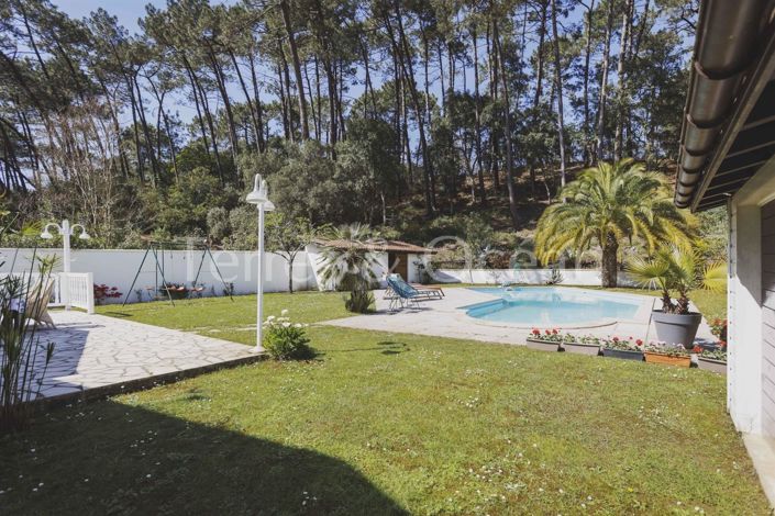 Image No.13-5 Bed House for sale