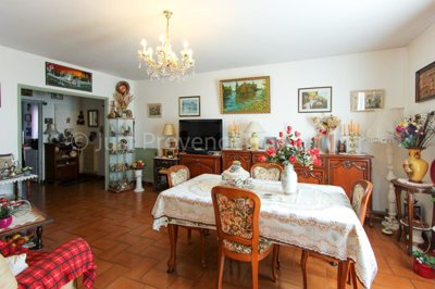 1 - Carpentras, Apartment