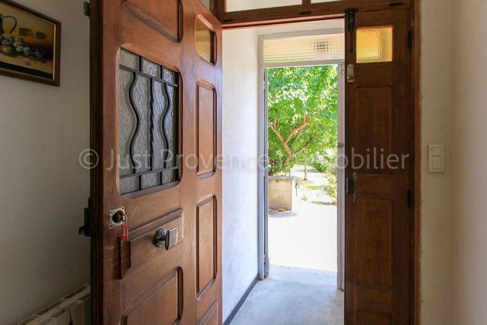 Image No.6-3 Bed House for sale