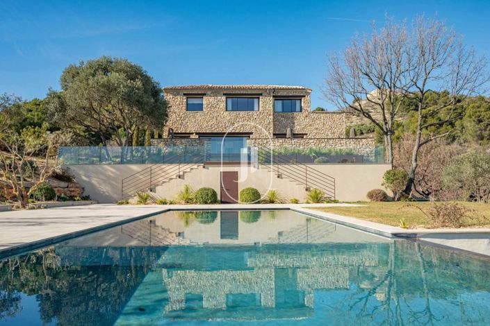 Image No.3-Maison de 6 chambres à vendre à Le Puy-Sainte-Reparade