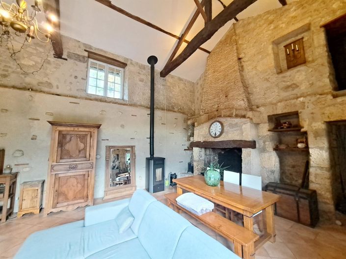 Image No.9-5 Bed House for sale