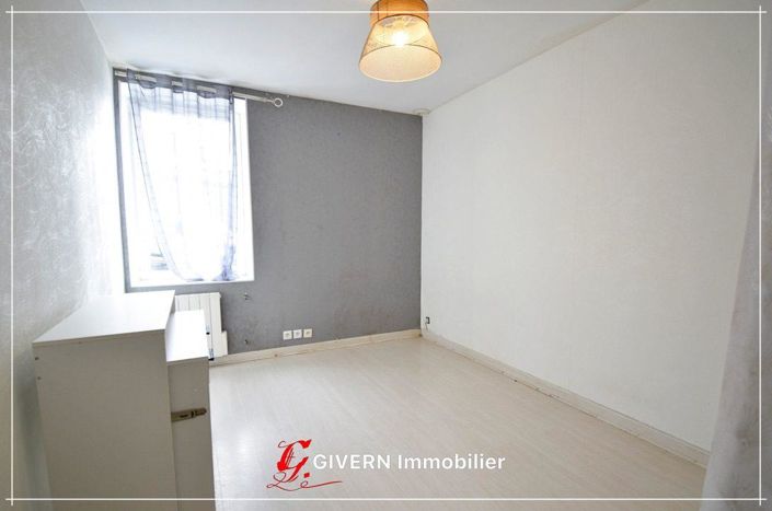 Image No.7-House for sale