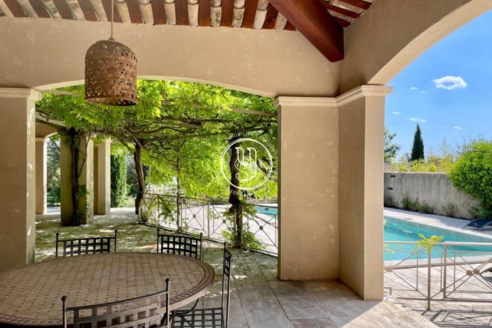 Image No.2-5 Bed House for sale