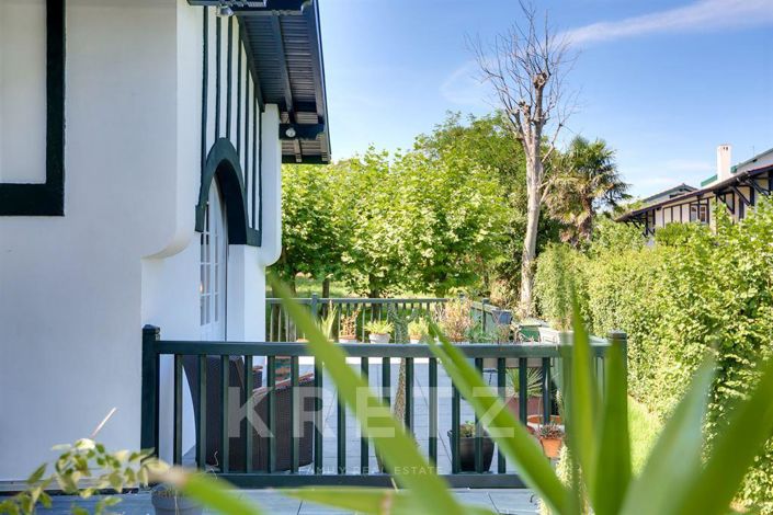 Image No.6-3 Bed House for sale