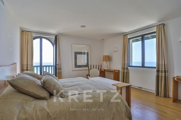 Image No.15-7 Bed House for sale