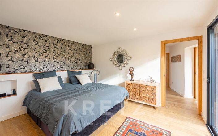 Image No.4-4 Bed House for sale