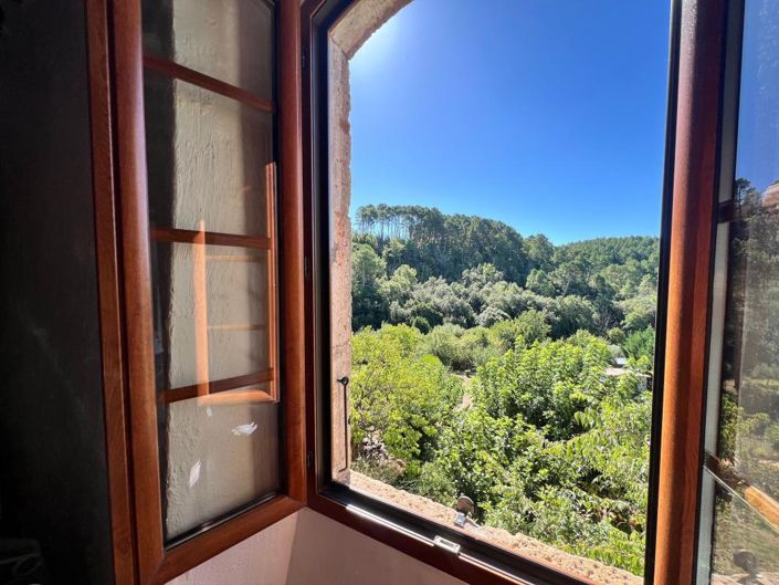 Image No.13-3 Bed House for sale