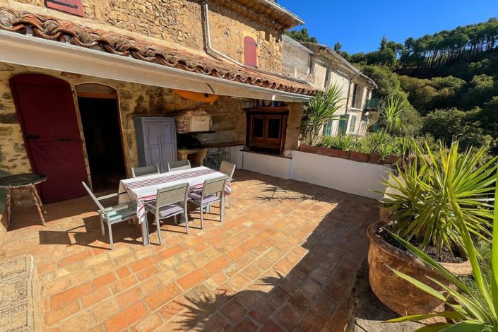 Image No.2-3 Bed House for sale