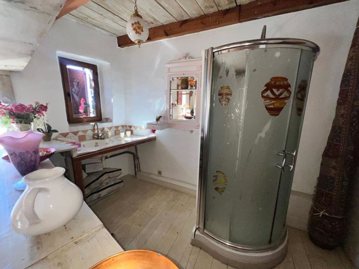 Image No.25-3 Bed House for sale