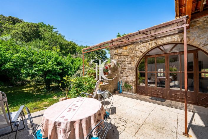 Image No.3-3 Bed House for sale