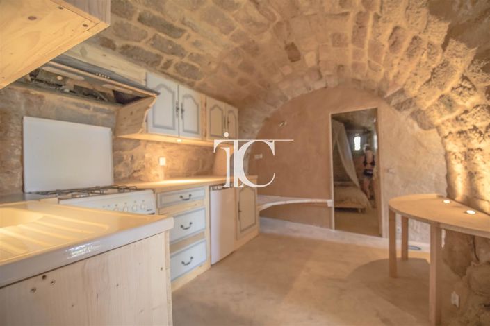 Image No.27-3 Bed House for sale